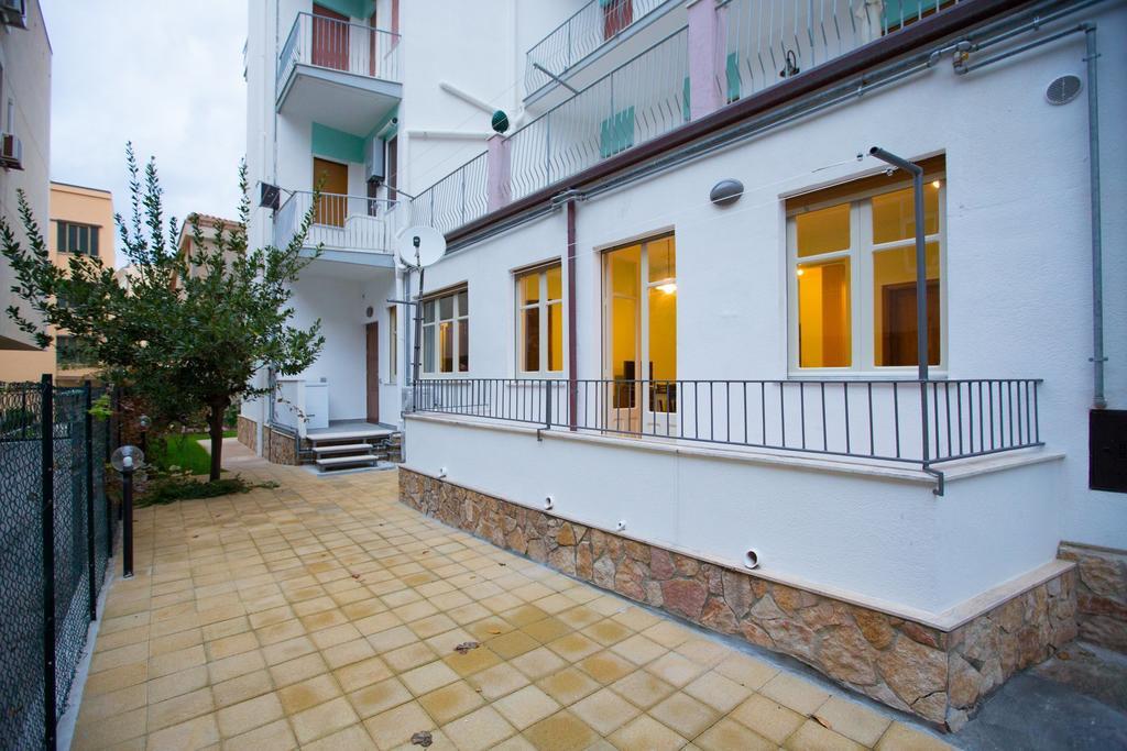 Apartamento Il Nido del sole Cefalú Habitación foto