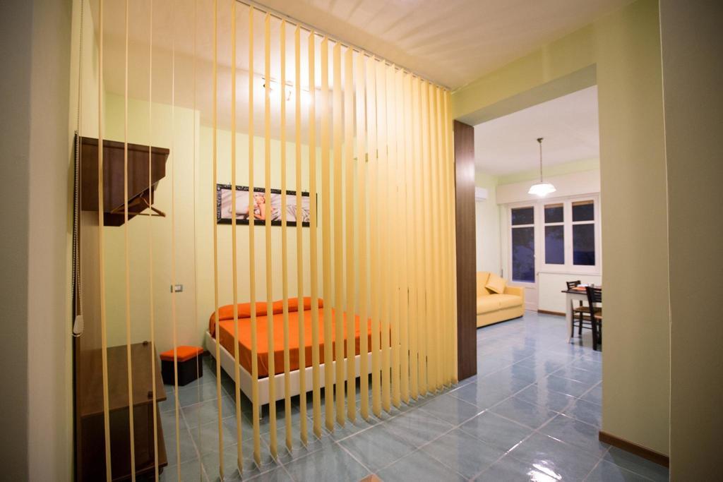 Apartamento Il Nido del sole Cefalú Habitación foto