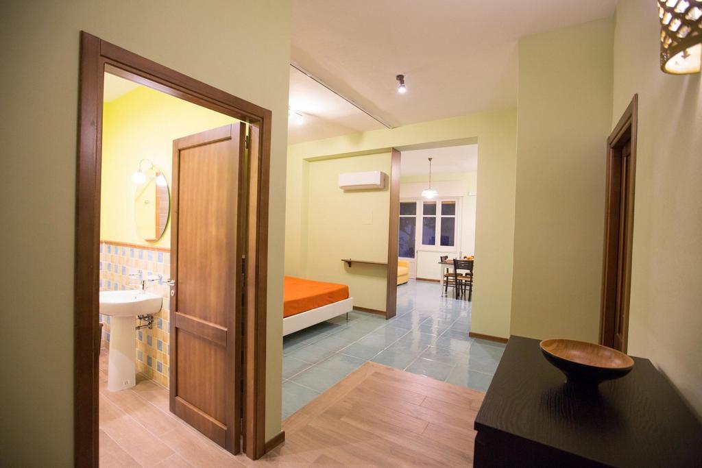 Apartamento Il Nido del sole Cefalú Habitación foto